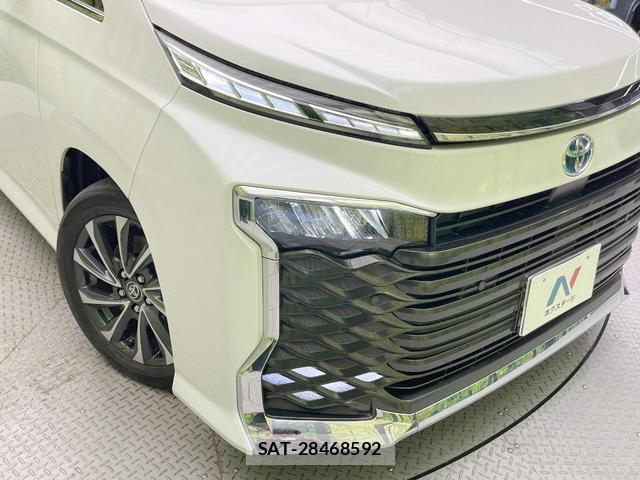 Toyota VOXY 2025-01 8730483-12