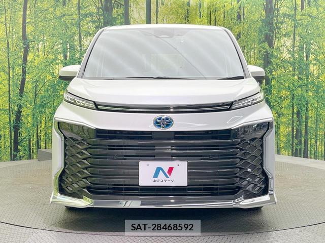 Toyota VOXY 2025-01 8730483-14