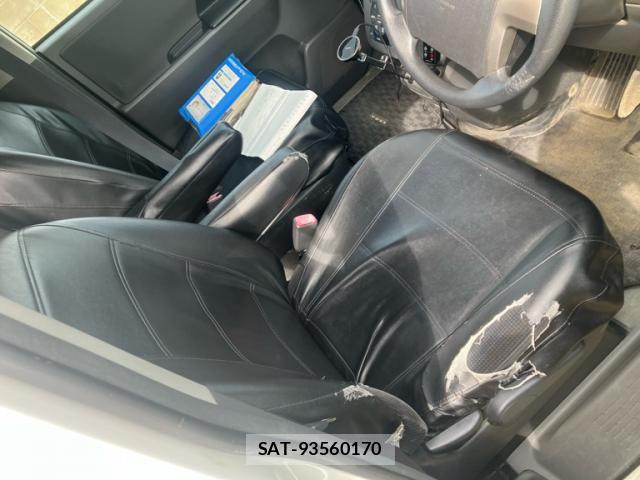 Toyota VOXY 2008-07 8730675-6