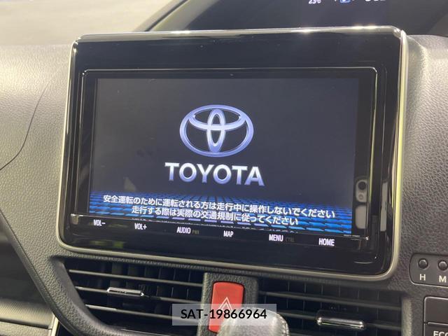 Toyota VOXY 2019-02 8730692-4