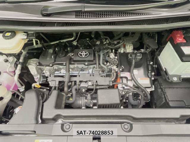 Toyota VOXY 2025-11 8730801-17