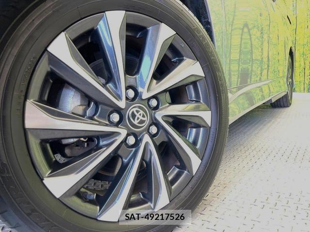 Toyota VOXY 2022-10 8730810-13