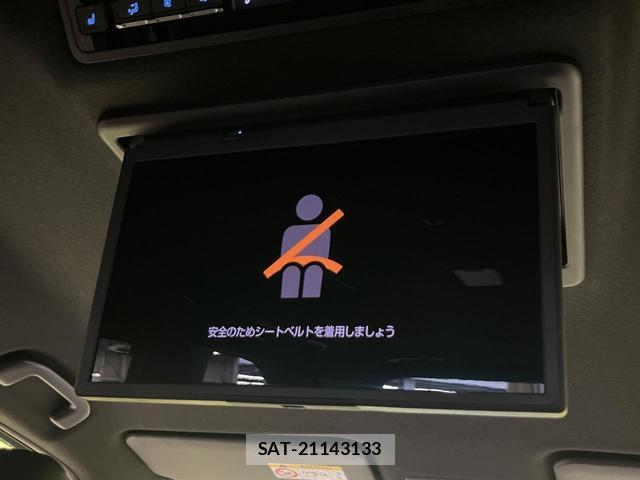 Toyota VOXY 2024-04 8730825-3