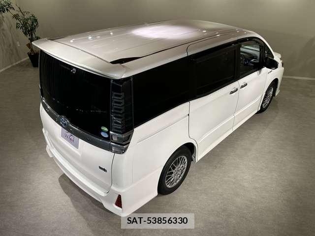 Toyota VOXY 2020-01 8730893-14