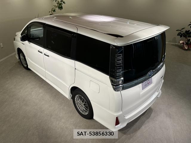Toyota VOXY 2020-01 8730893-15