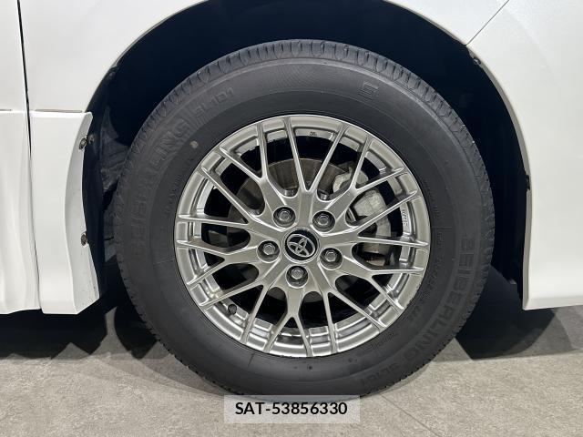 Toyota VOXY 2020-01 8730893-19