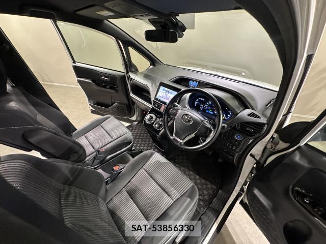 Toyota VOXY 2020-01 8730893-5