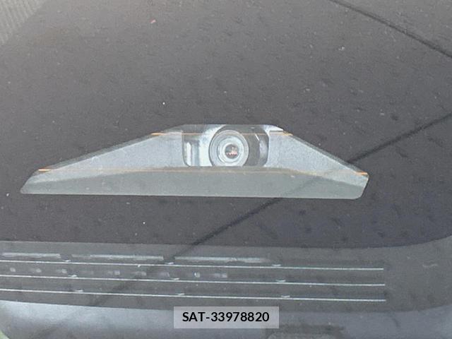 Toyota VOXY 2023-06 8730927-3