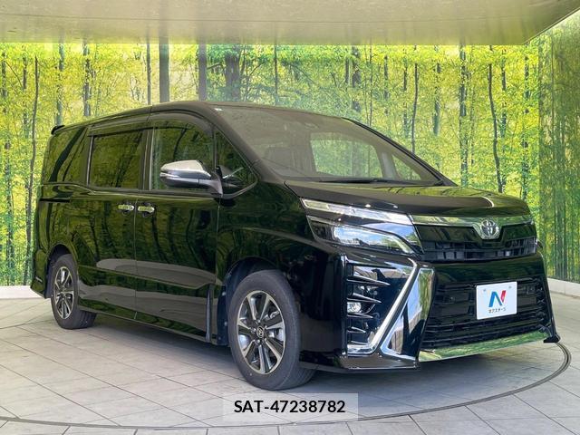 Toyota VOXY 2021-07 8730952-16