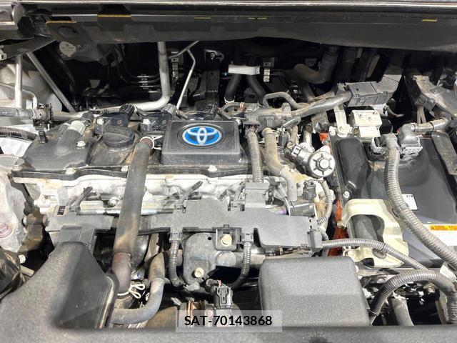 Toyota VOXY 2023-02 8730985-18