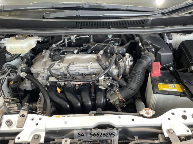Toyota VOXY 2020-02 8731090-17