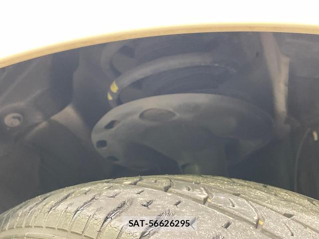 Toyota VOXY 2020-02 8731090-19
