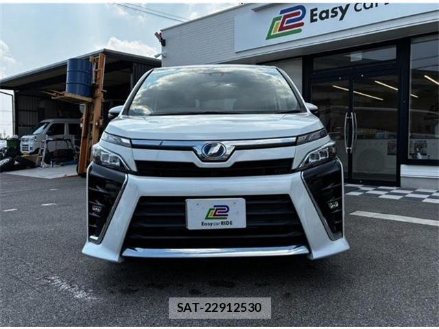 Toyota VOXY 2017-07 8731286-2