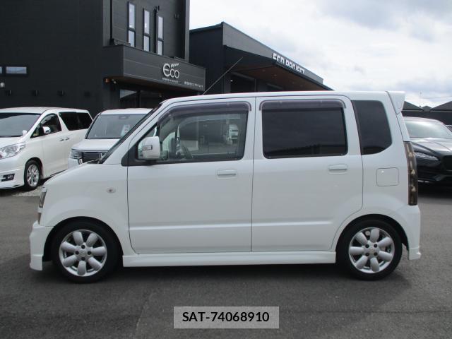 Suzuki WAGON R 2004-05 8729668-11