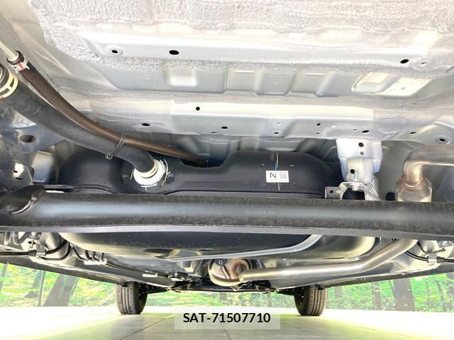 Suzuki WAGON R 2025-12 8726300-18