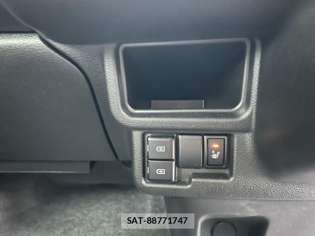 Suzuki WAGON R 2021-09 8728145-16