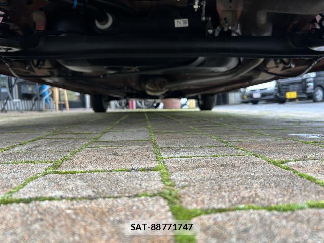 Suzuki WAGON R 2021-09 8728145-19