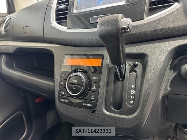 Suzuki WAGON R 2014-01 8727819-18