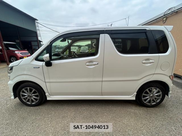 Suzuki WAGON R 2017-06 8728714-7