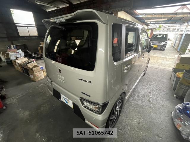 Suzuki WAGON R 2026-03 8729911-2