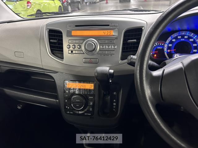Suzuki WAGON R 2015-04 8730708-11
