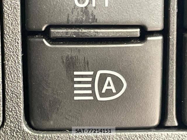Daihatsu WAKE 2021-03 8730045-7