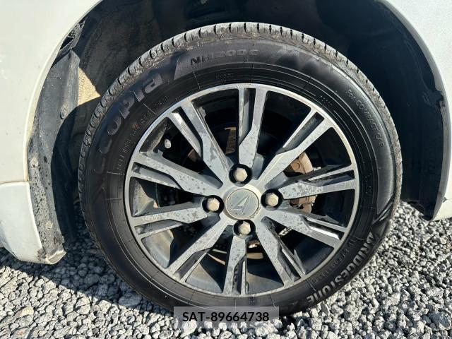 Daihatsu WAKE 2017-02 8731078-17