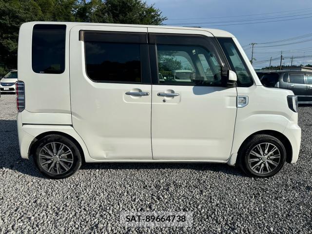 Daihatsu WAKE 2017-02 8731078-3