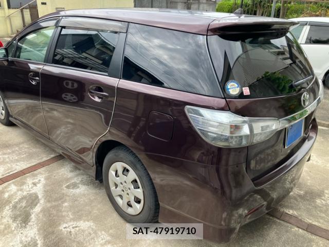 Toyota WISH 2012-06 8727687-13