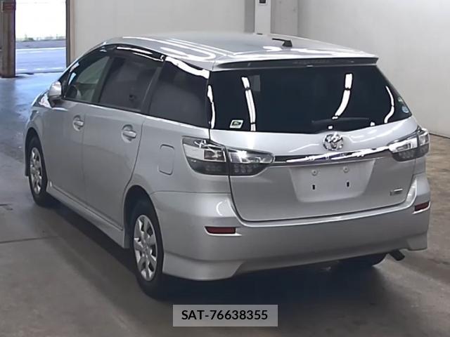 Toyota WISH 2015-09 8729374-1