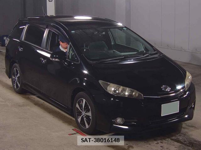Toyota WISH 2013-11 8730645-0