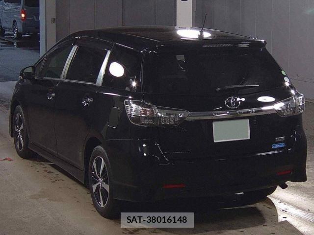 Toyota WISH 2013-11 8730645-5