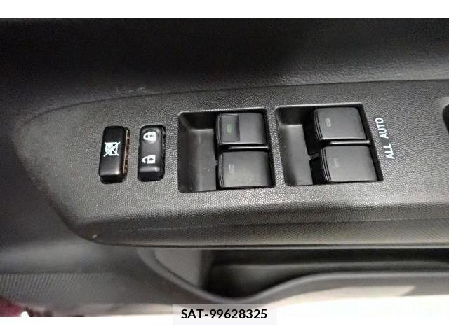 Toyota WISH 2011-12 8730773-14