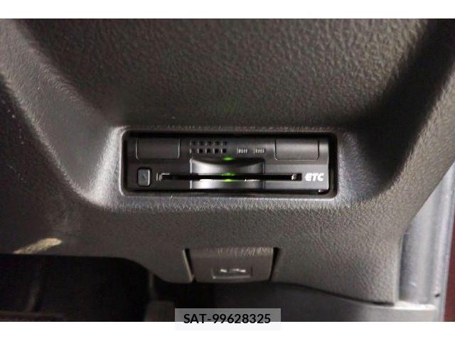 Toyota WISH 2011-12 8730773-16