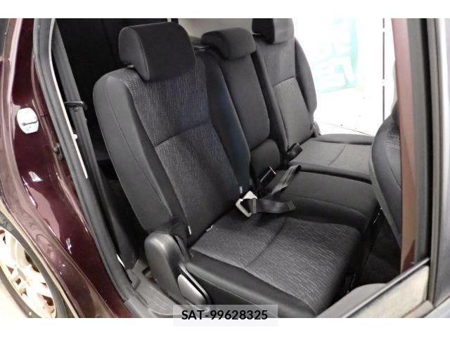 Toyota WISH 2011-12 8730773-6