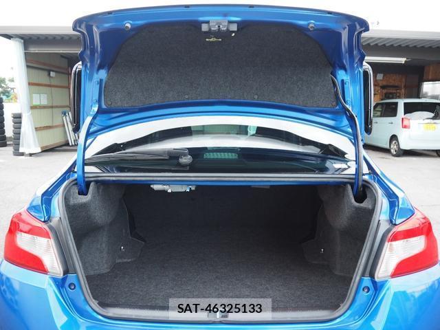 Subaru WRX S4 2016-02 8730415-10