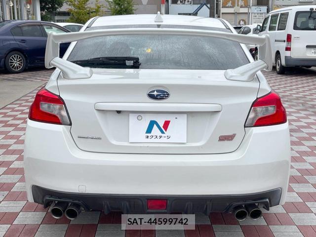 Subaru WRX STI 2014-09 8727976-14