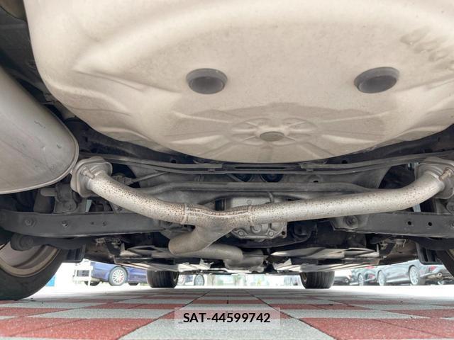 Subaru WRX STI 2014-09 8727976-18