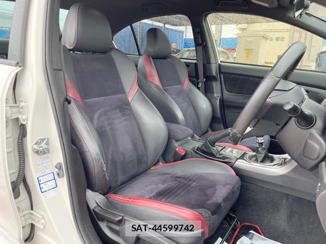 Subaru WRX STI 2014-09 8727976-7