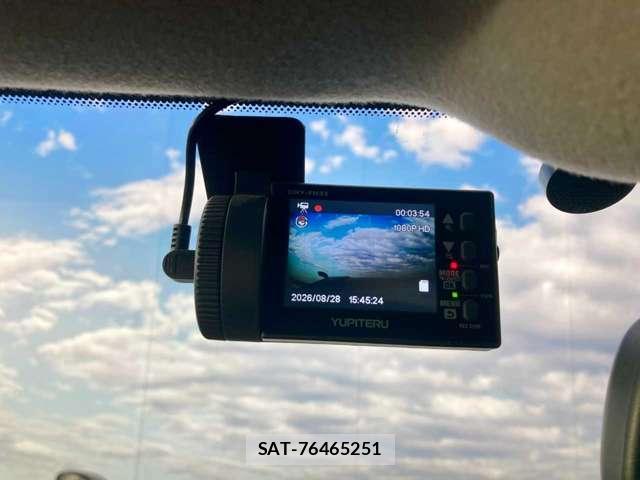 Nissan X-TRAIL 2012-02 8725884-10