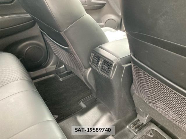 Nissan X-TRAIL 2016-03 8726110-4