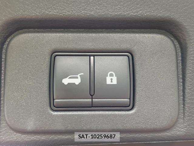 Nissan X-TRAIL 2023-09 8726430-6