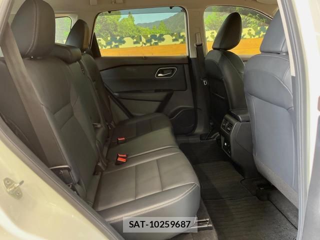 Nissan X-TRAIL 2023-09 8726430-8