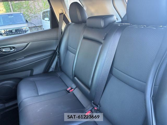 Nissan X-TRAIL 2016-03 8726575-16