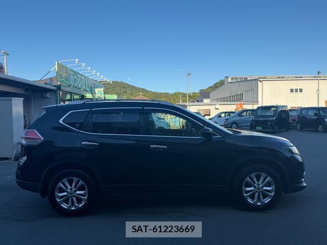 Nissan X-TRAIL 2016-03 8726575-5