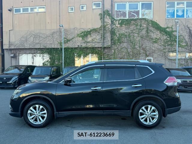 Nissan X-TRAIL 2016-03 8726575-6