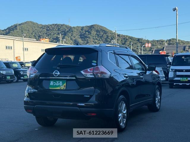 Nissan X-TRAIL 2016-03 8726575-9