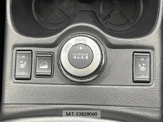 Nissan X-TRAIL 2015-12 8726729-4