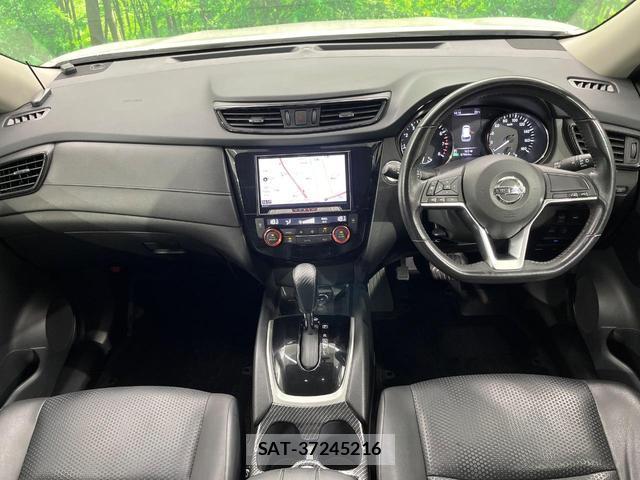 Nissan X-TRAIL 2018-03 8726738-1