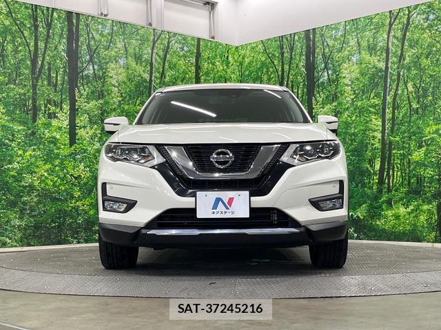 Nissan X-TRAIL 2018-03 8726738-13